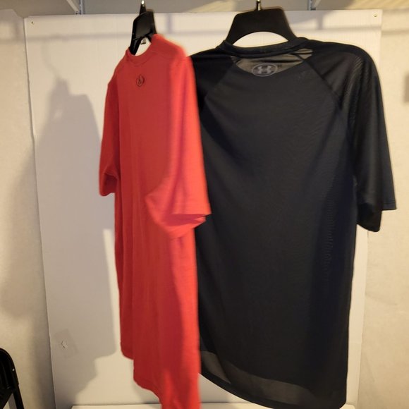 Men's Under Armour Short-Sleeve T Shirt 2 pack! - Picture 3 of 9